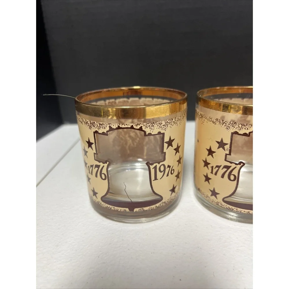 Set Of 4 Vintage Bicentennial‎ Declaration of Independence Whiskey Glasses